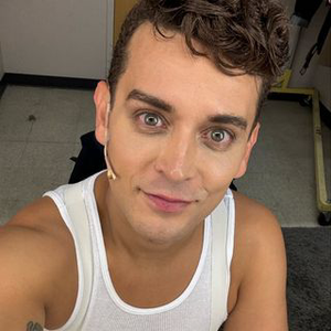 Instagram Profile Picture Of michaellongoriasings